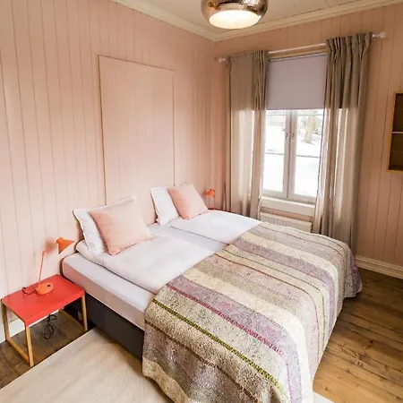 Kollen Slottet Inn *